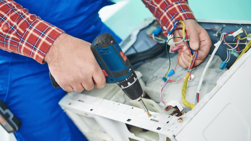 Kaynarca Westinghouse Westinghouse çamaşır makinesi kart tamiri – Su almama arızası orijinal parça ile giderildi. - Teknik servis örneği